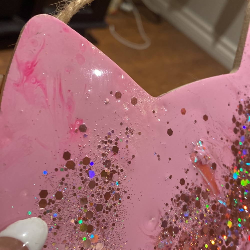 Kitty Decor - Picture 4 of 6